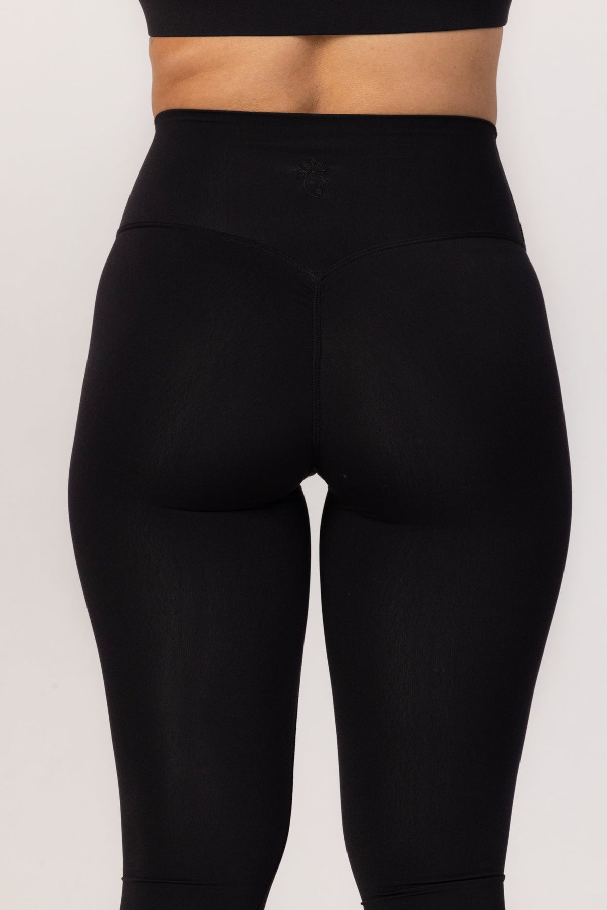 Leggings Dalene Efecto Levanta Glúteos – Negro