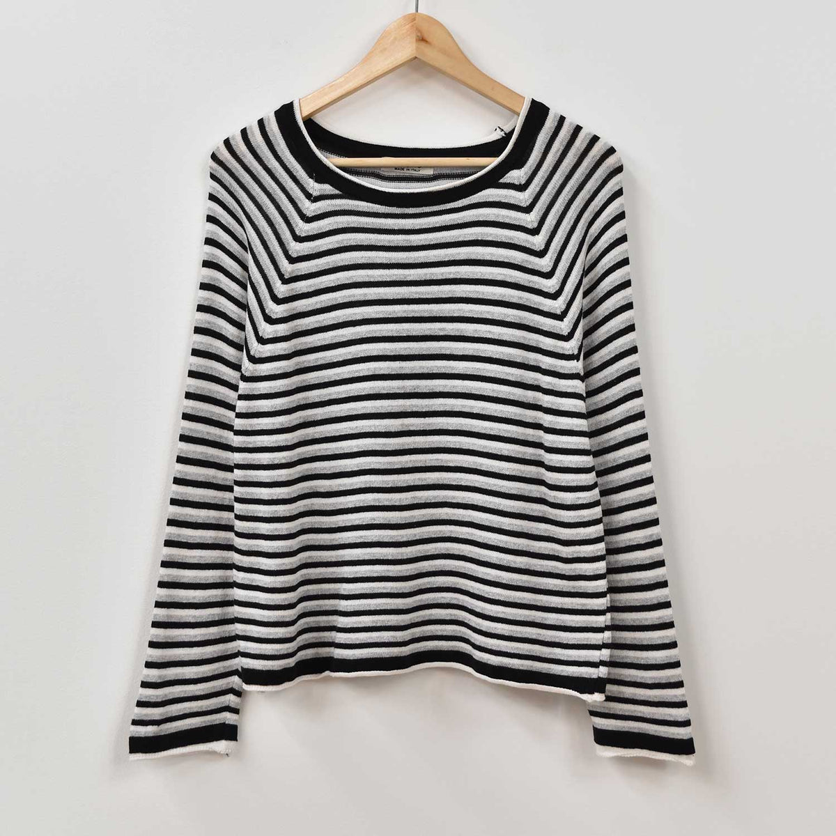 Jersey Rayas Finas – Negro