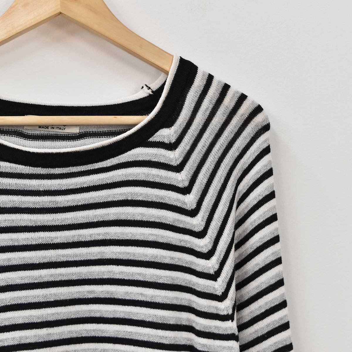 Jersey Rayas Finas – Negro