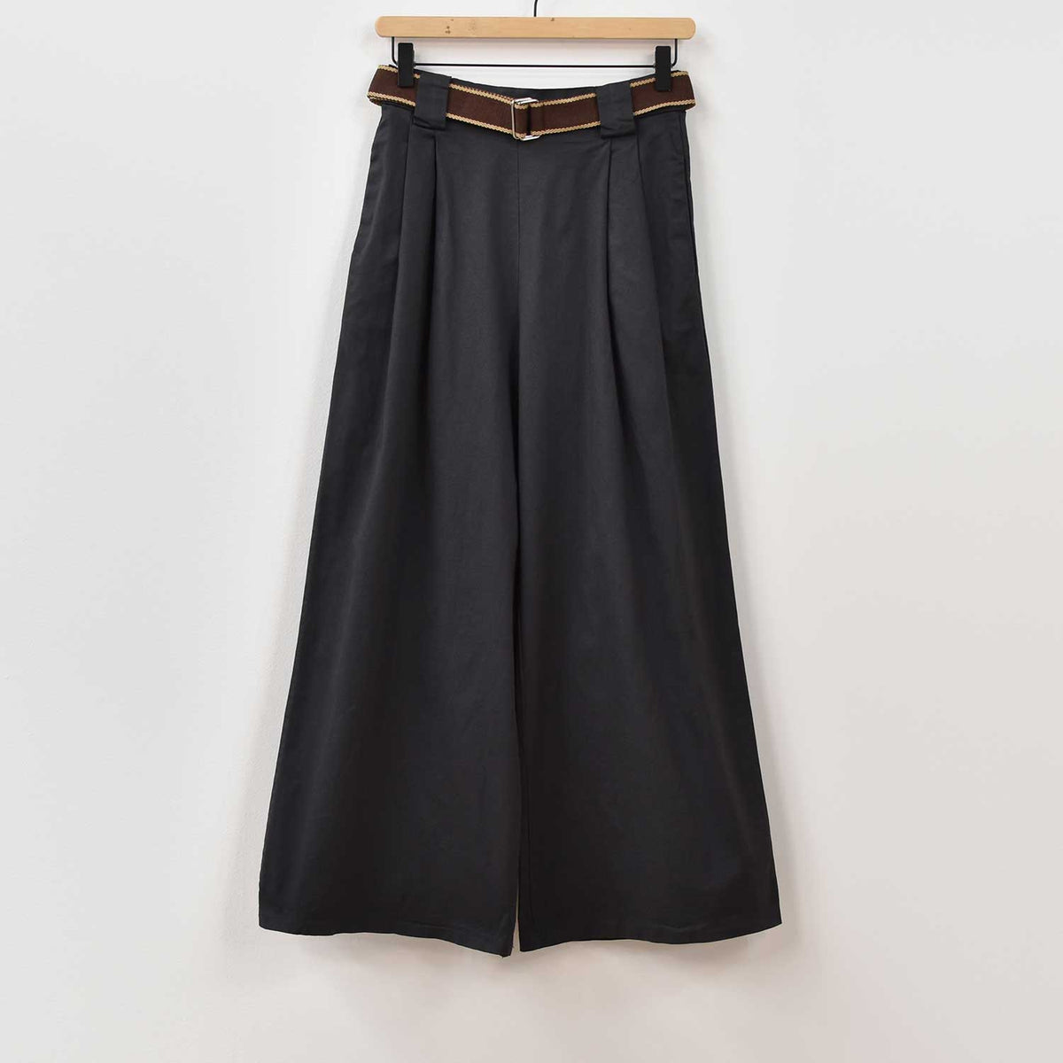 Pantalón Ancho Cinturón – Gris