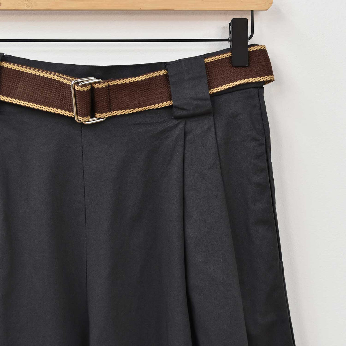 Pantalón Ancho Cinturón – Gris