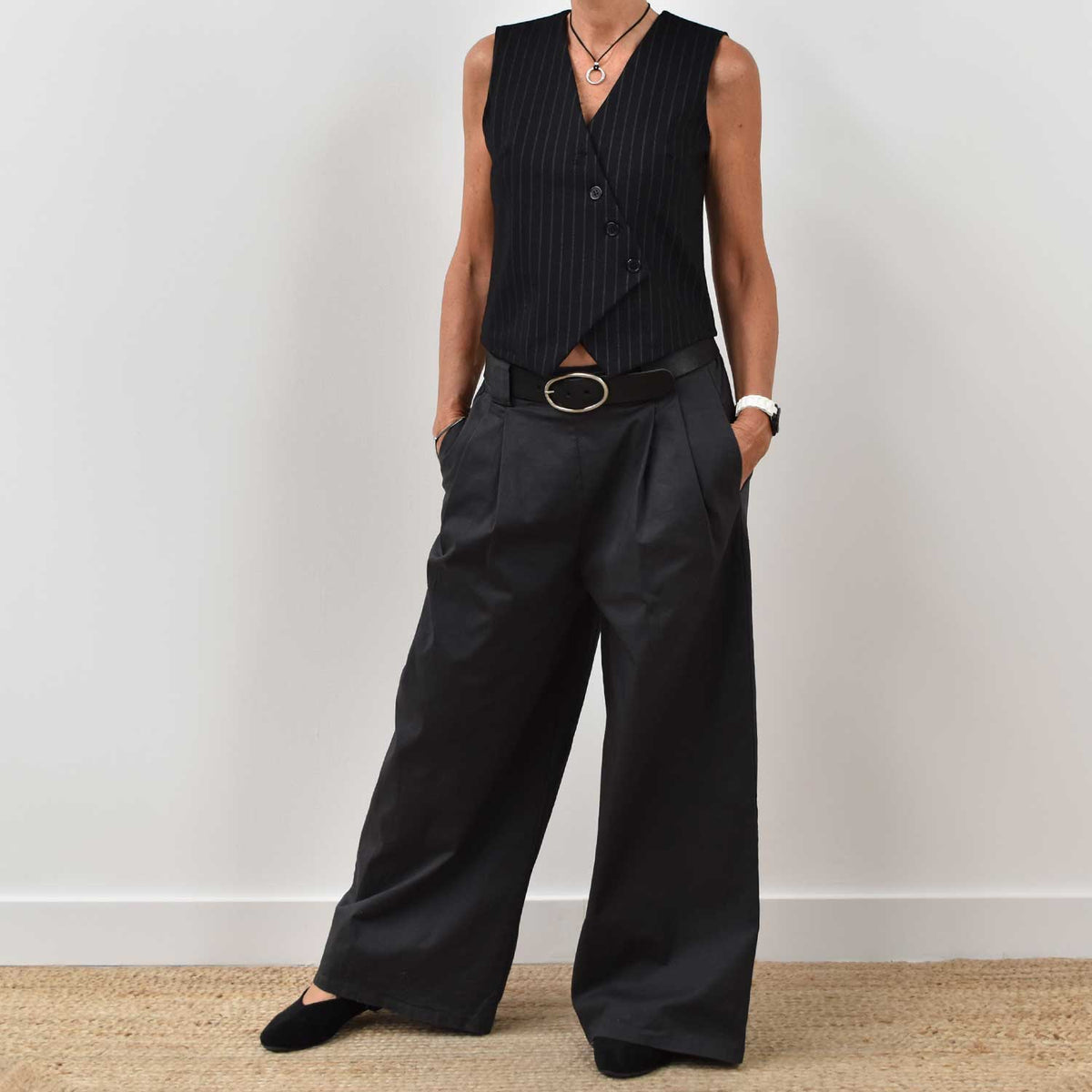 Pantalón Ancho Cinturón – Gris