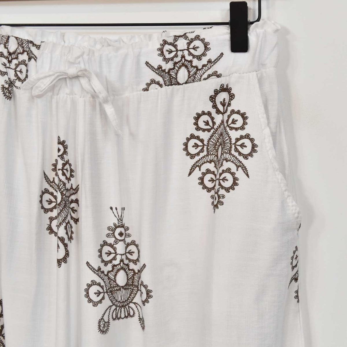 Pantalón Palazzo Estampado – Beige