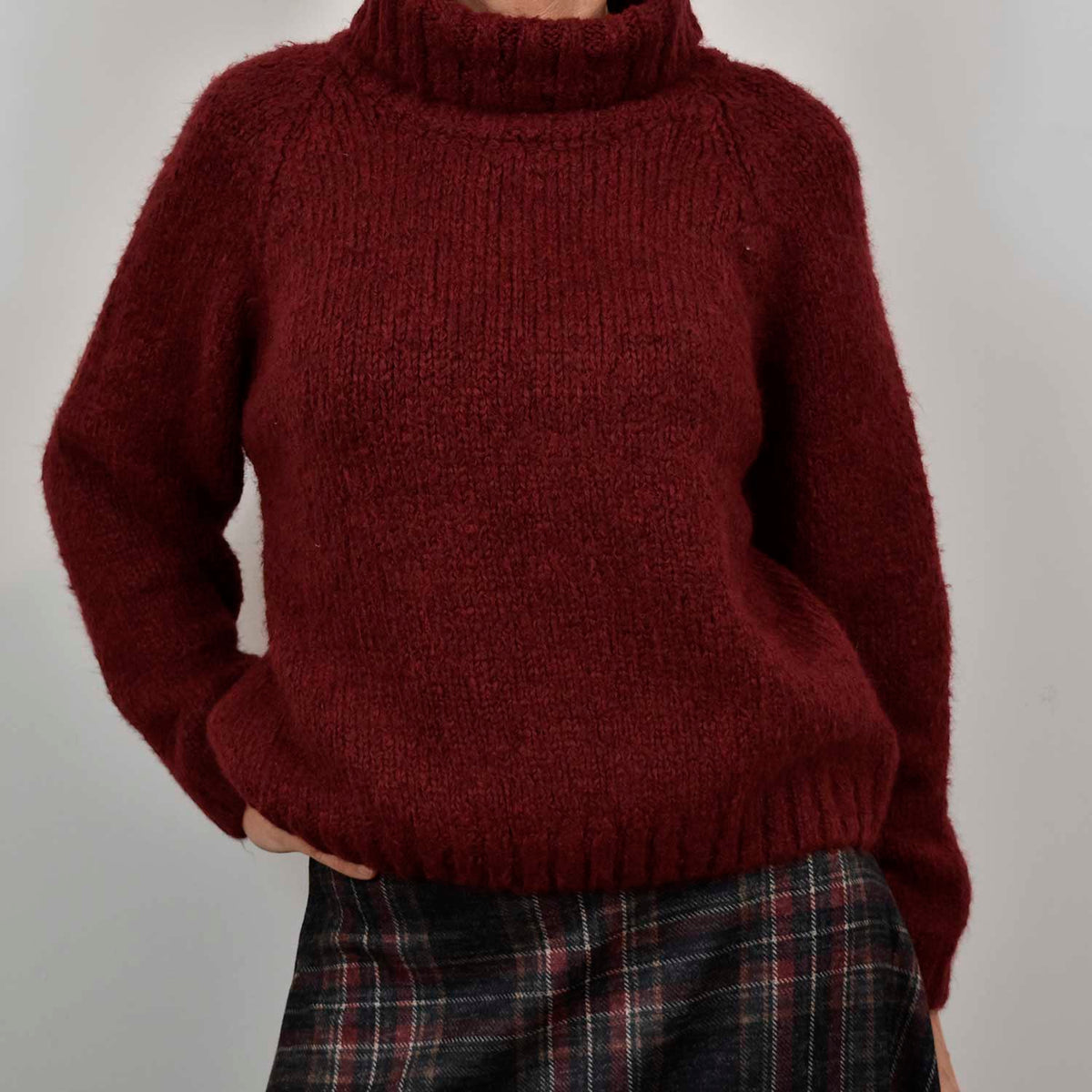 Jersey Cuello Alto Punto Suave – Borgoña