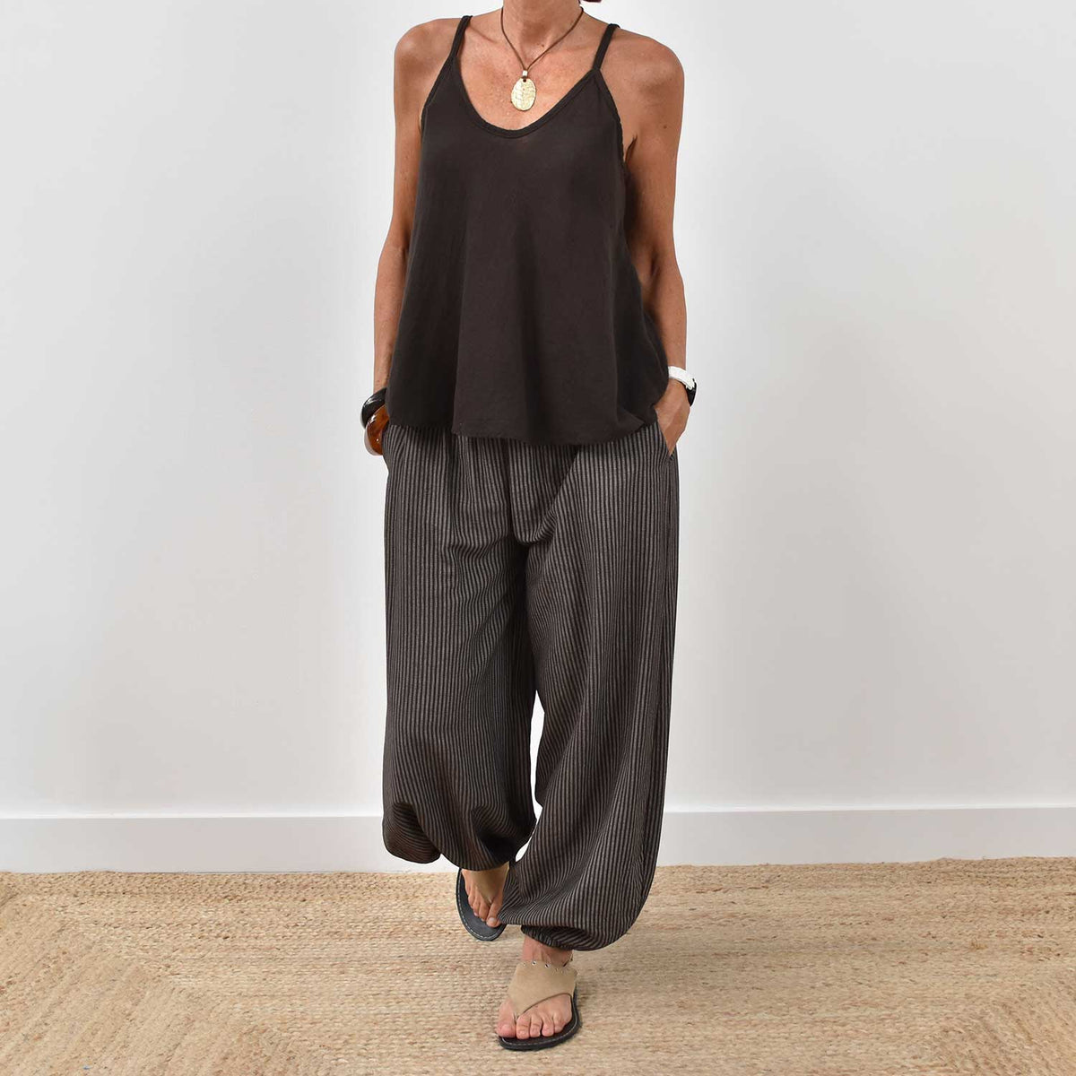 Pantalón Bombacho Rayas – Marrón