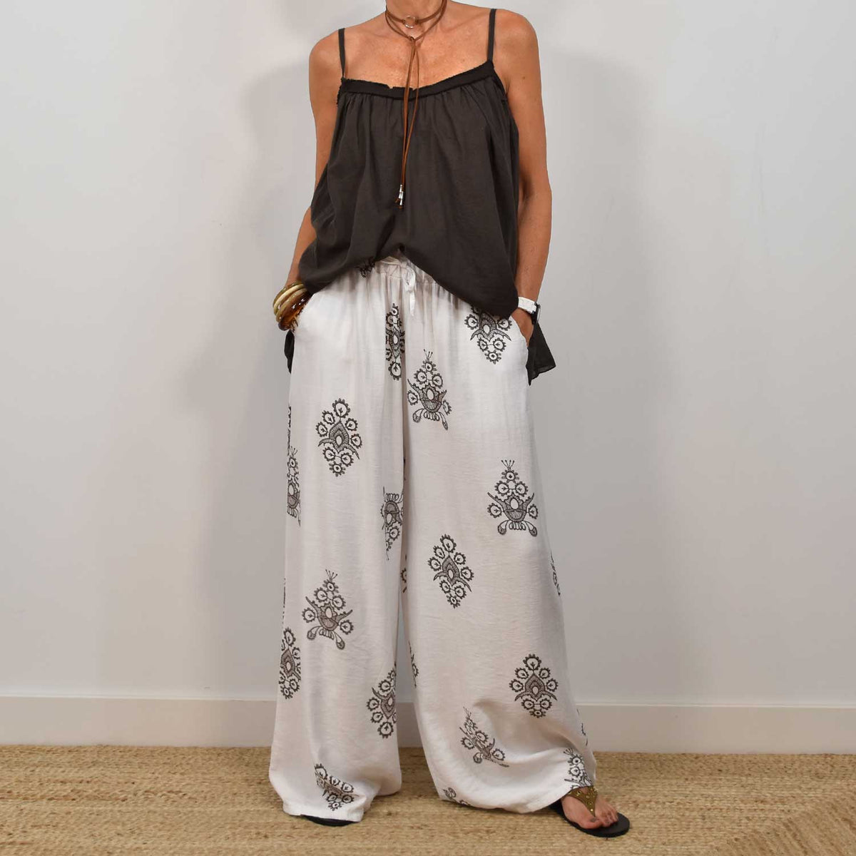 Pantalón Palazzo Estampado – Beige