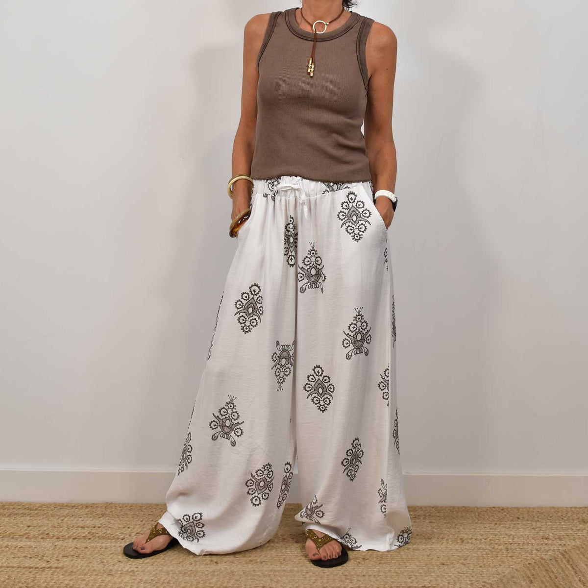 Pantalón Palazzo Estampado – Beige