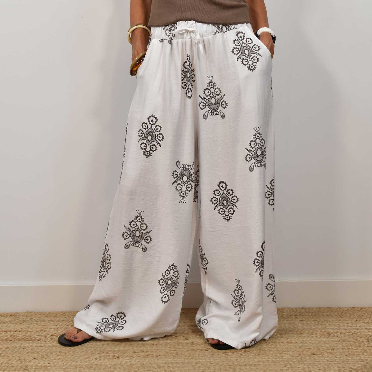 Pantalón Palazzo Estampado – Beige