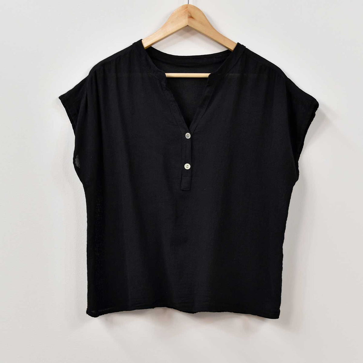 Blusa Botones Algodón – Negra