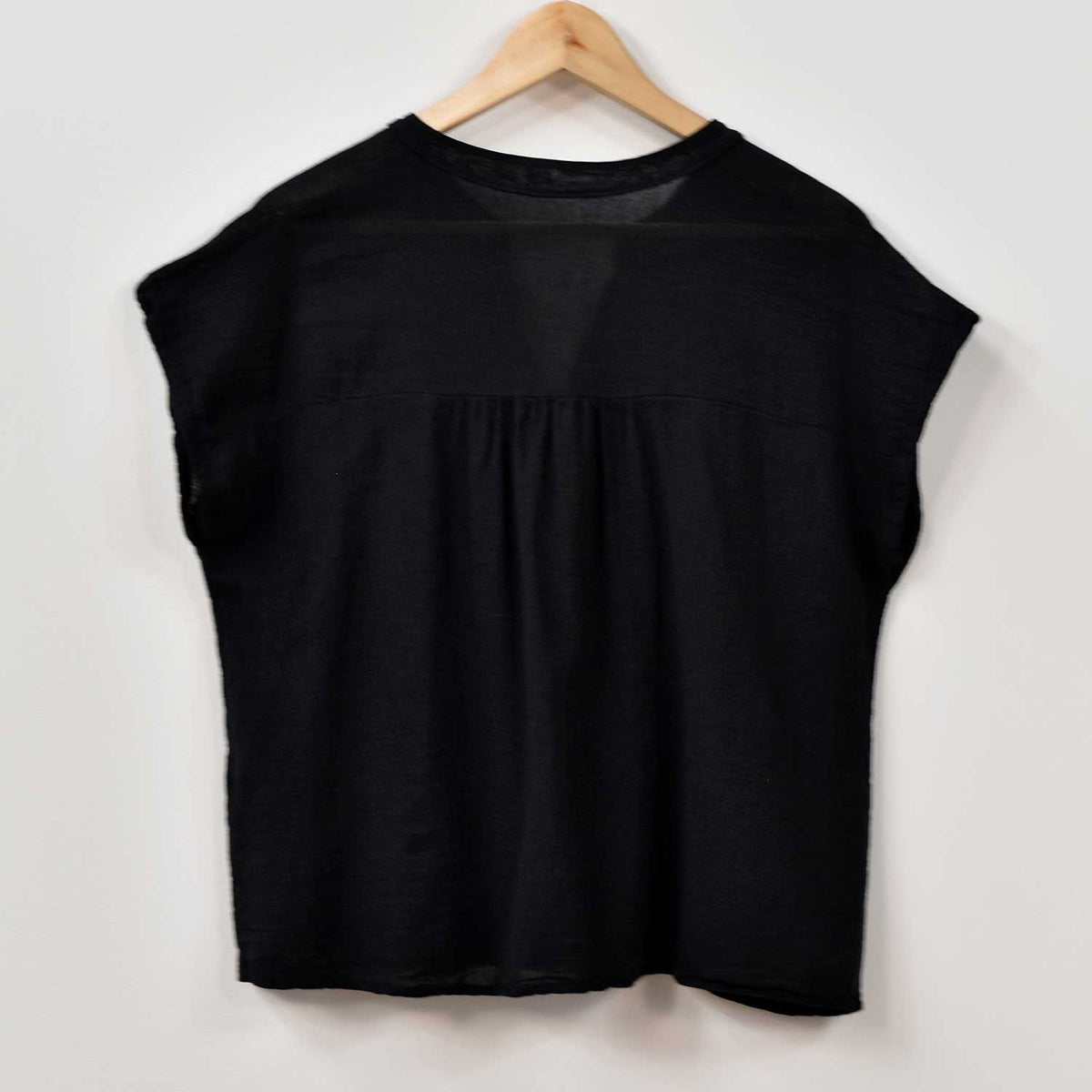Blusa Botones Algodón – Negra