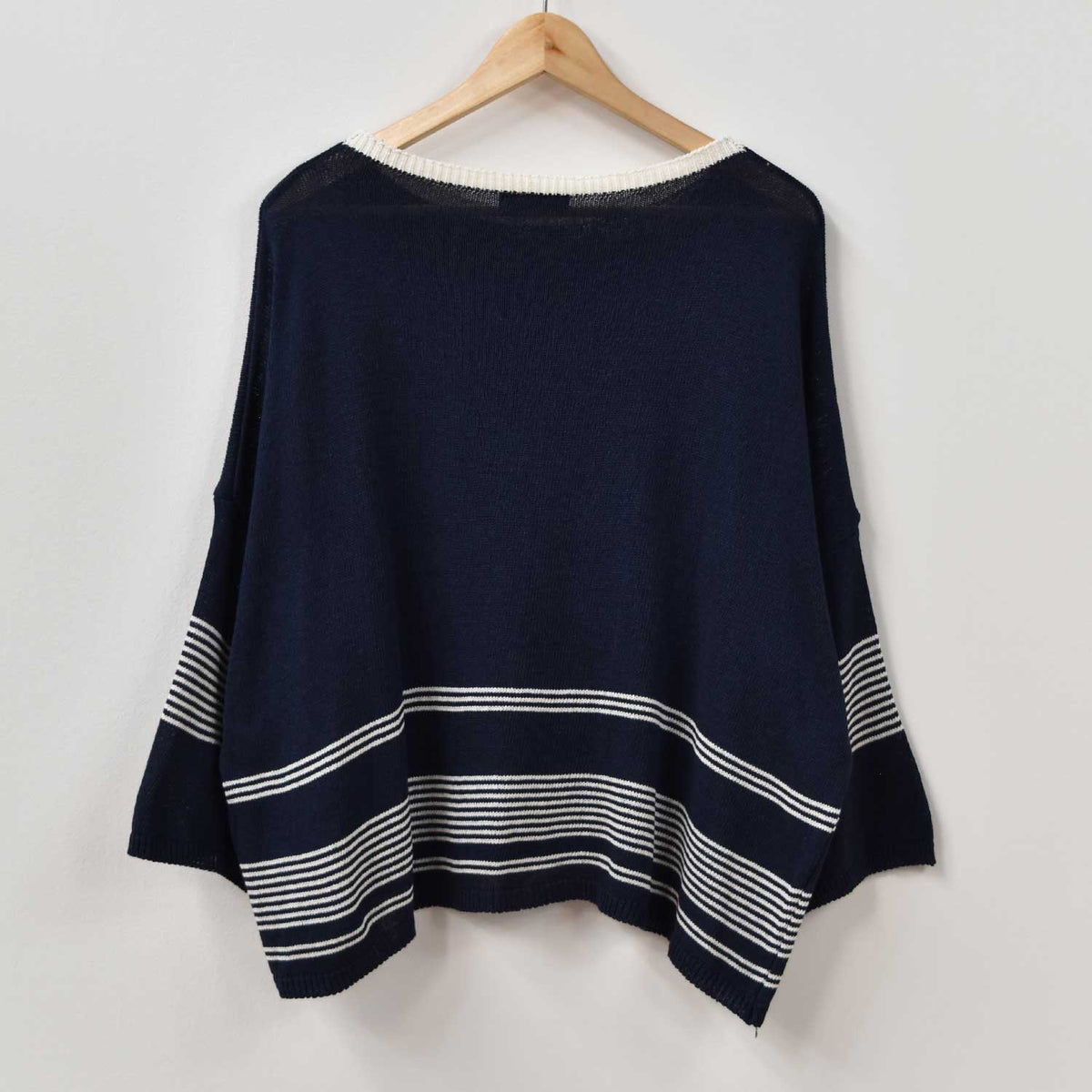 Jersey Oversize Cuello Barco – Marino