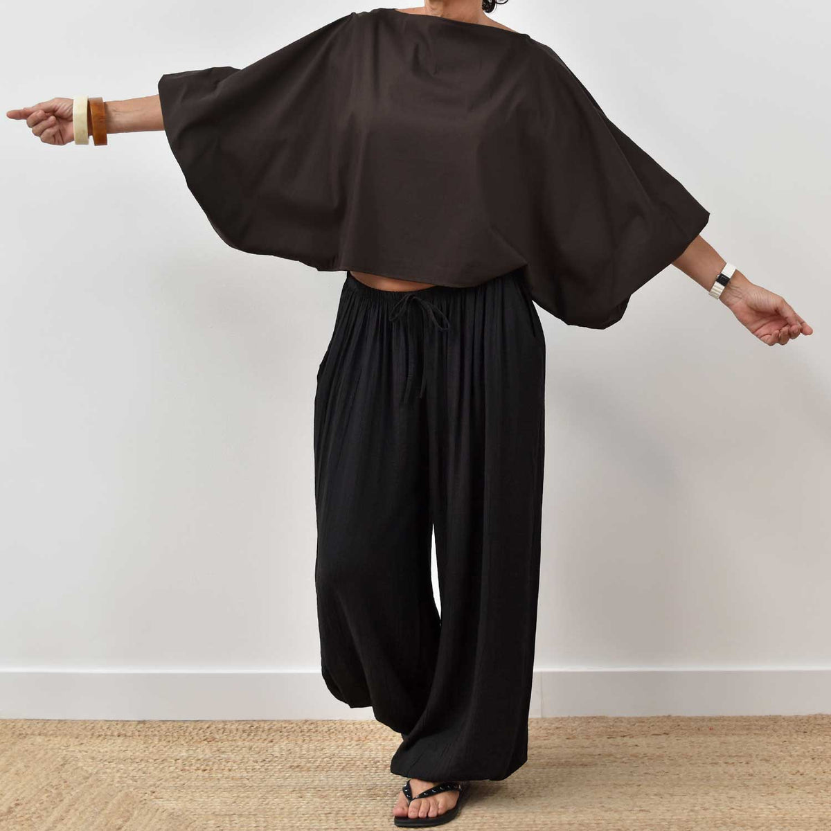 Blusa Abullonada Chic – Marrón