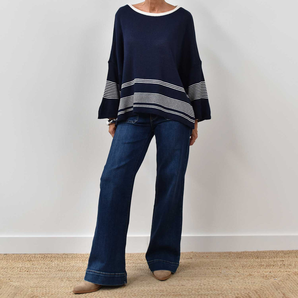 Jersey Oversize Cuello Barco – Marino