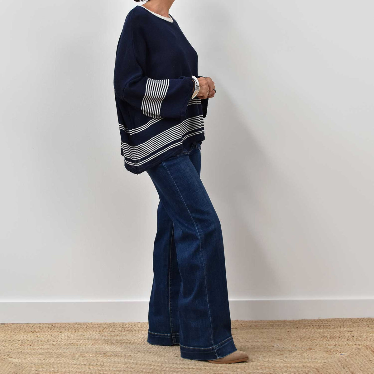 Jersey Oversize Cuello Barco – Marino