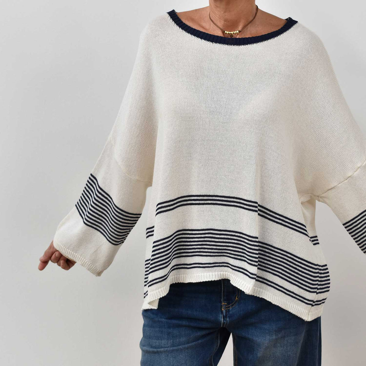 Jersey Oversize Cuello Barco – Crudo