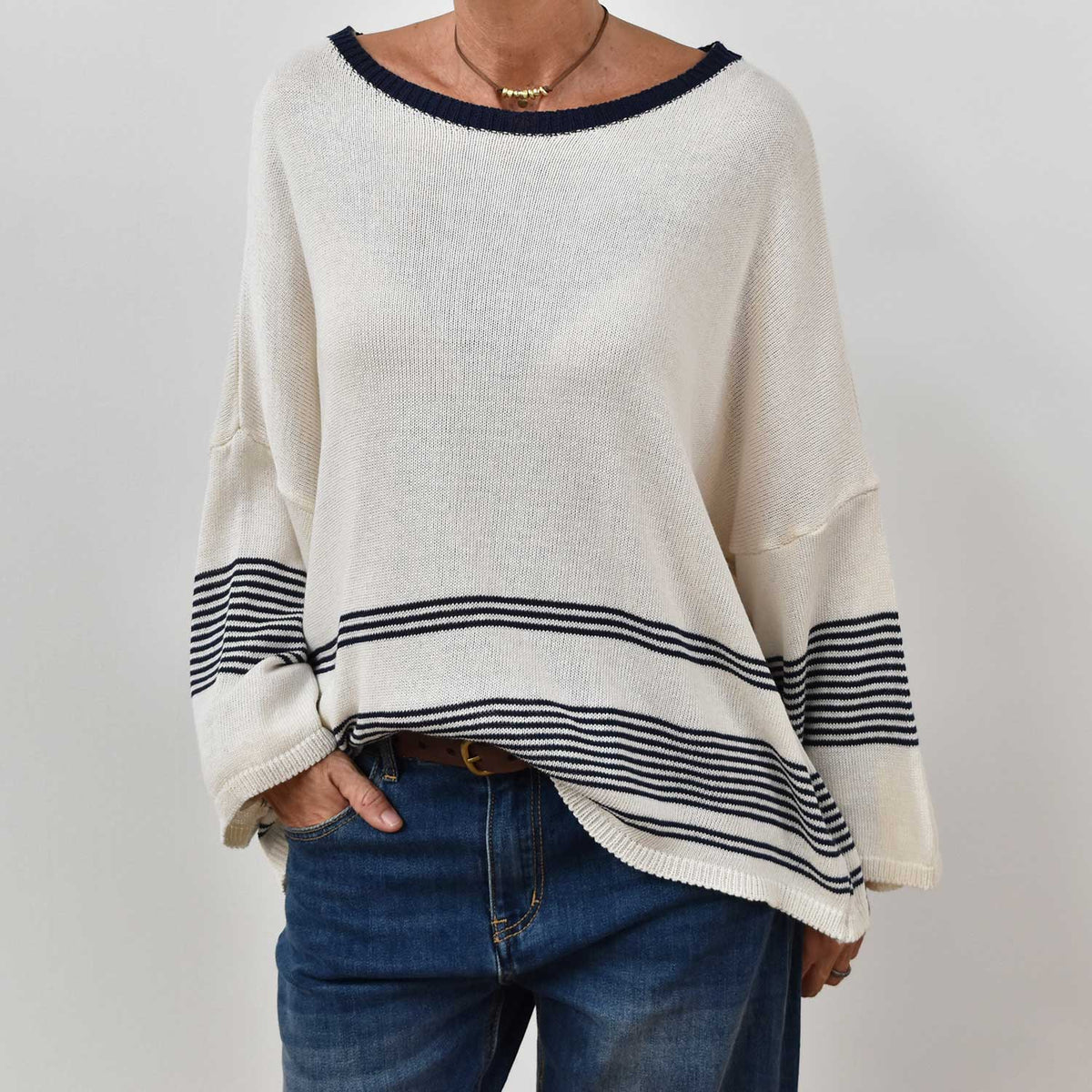 Jersey Oversize Cuello Barco – Crudo