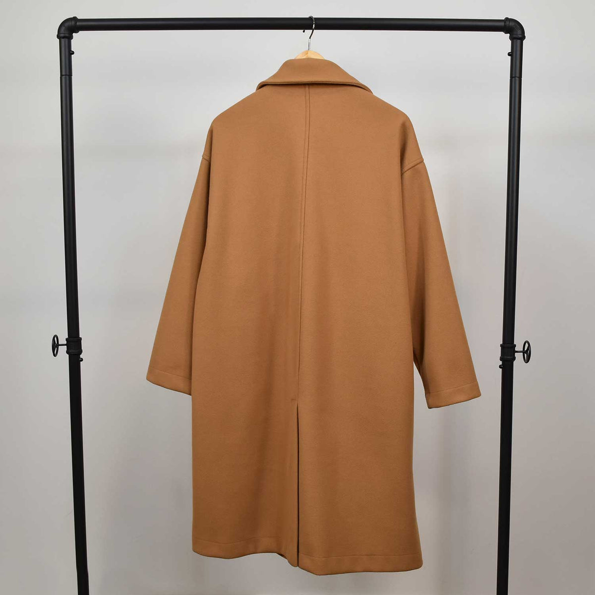 Abrigo Oversize Cozy – Camel