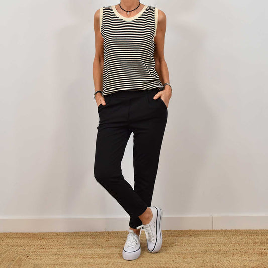 Pantalón Fluido Bolsillos – Negro