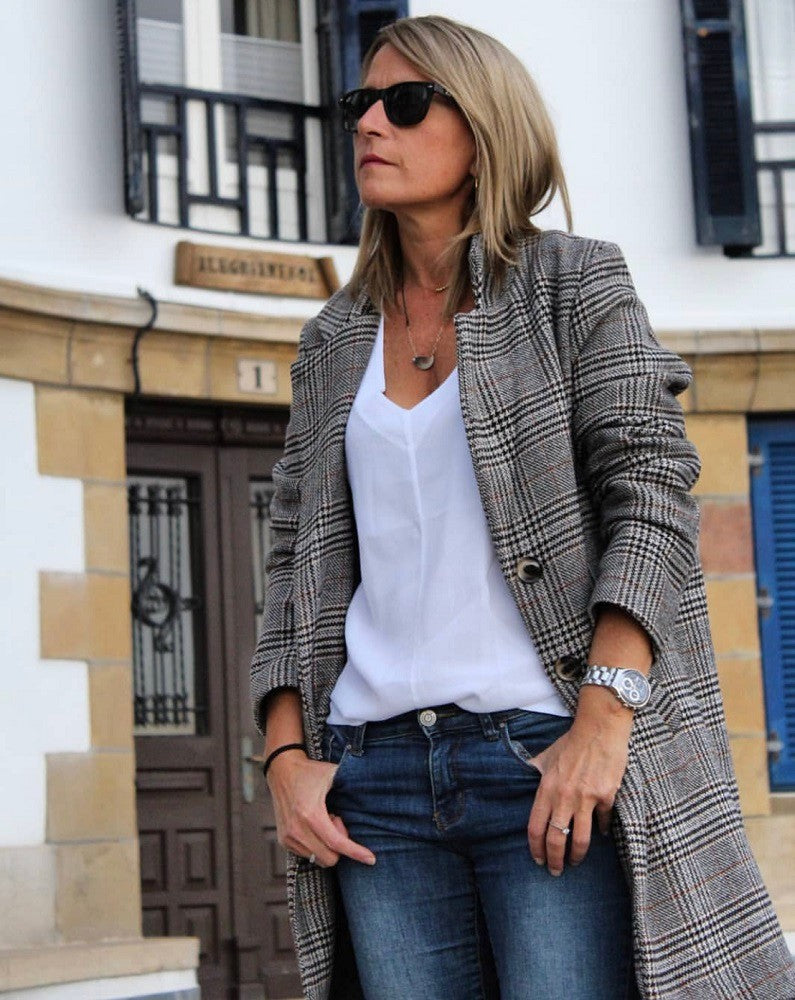 Blusa Pico Elegance – Blanca